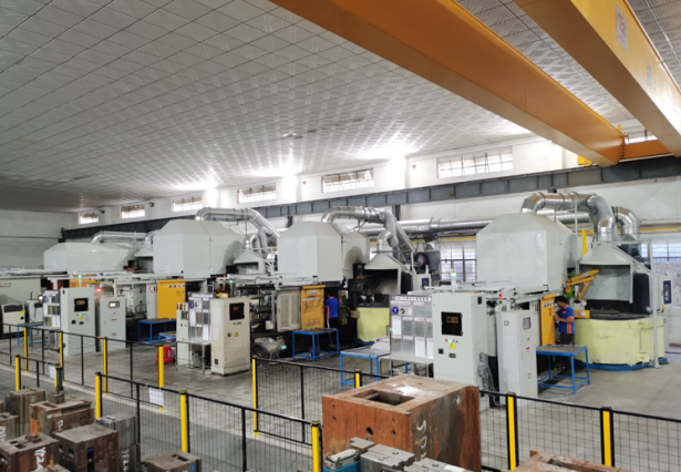 Die casting workshop at SuNPe, we can offer aluminum, zinc, magnesium die casting